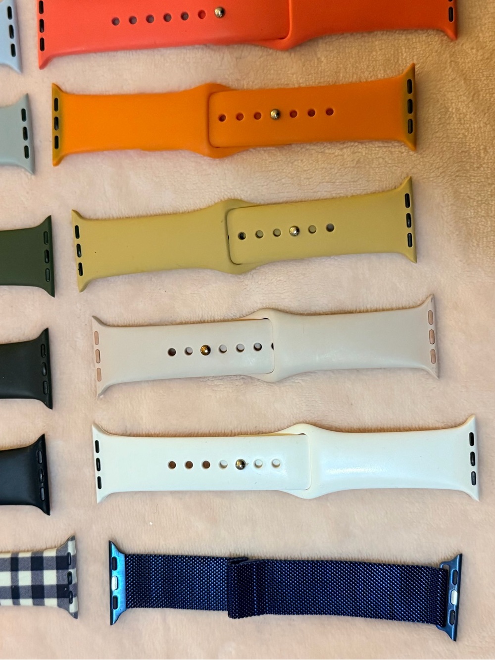 Assorted Apple Watch Bands in Multiple Colors - Picture 2 of 6